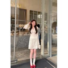 批发小什么小【白茶】设计感减龄韩系复古提花波点半身裙