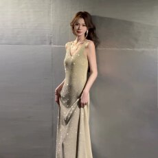 批发闪钻连衣裙高级无袖长裙女烫钻显瘦内搭吊带高级感晚礼服宴会穿搭