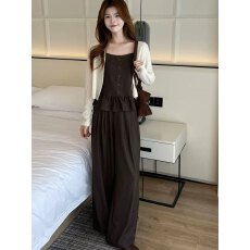 批发慵懒风V领荷叶边吊带阔腿裤<b class='q'>套装</b>女秋季显瘦三件套<b class='q'>休闲</b><b class='q'>套装</b>
