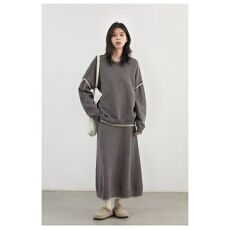 慵懒感圆领撞色边毛衣针织女春秋季休闲百搭半身裙高级感两件套装
