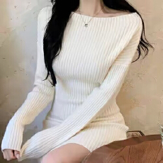 批发2026秋季新款修身露肩长袖长款连衣<b class='q'>裙</b>女