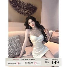 批发灰尘邓邓 法式无袖连衣裙女2025冬季<b class='q'>网纱</b>拼接包臀裙性感名媛裙子