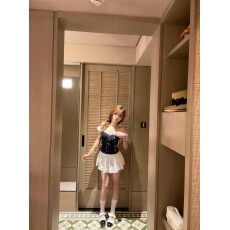 批发你的井井【少女高校】泡泡袖拼接上衣镂空棉布印花半身裙套装女夏