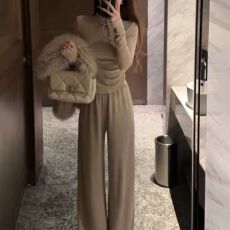 批发秋冬新中式盘扣设计上衣高腰阔腿裤套装女内搭修身时尚两件套