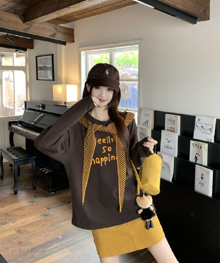 실사 새로운 패션 다용도 라운드 넥 긴팔 티셔츠 루즈핏 슬림해 보이는 숄 알파벳 프린트