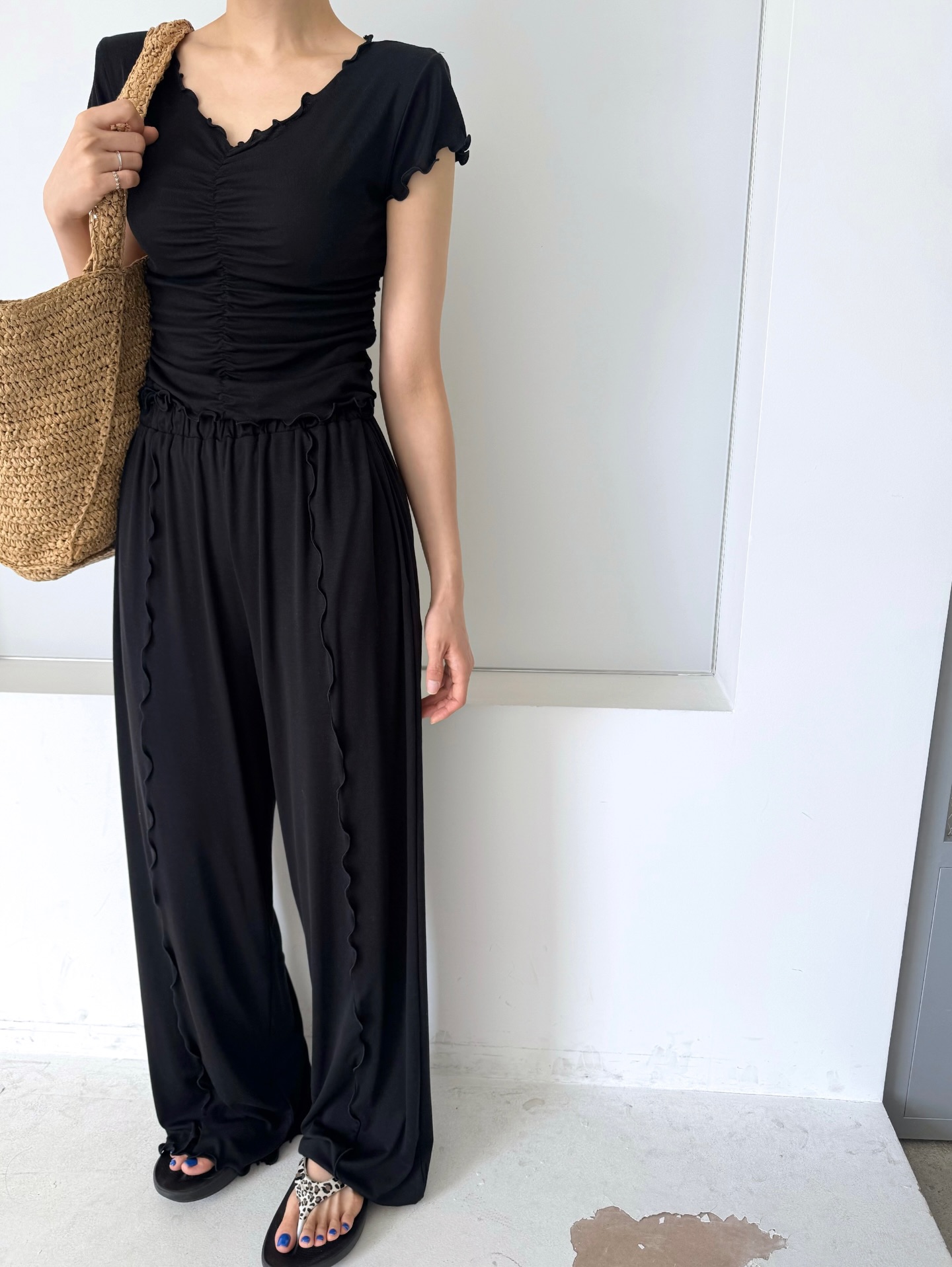 재고 있음 한국 동대문 여름 섹션 프릴 핀치 Pleat 반팔 캐주얼 바지 세트
