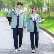 批发2025<b class='q'>春</b>秋新款初高中生运动演出校服套装学生表演宽松班服