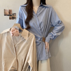 批发实拍<b class='q'>大码</b>女装早春新款不规则绑带收腰条纹衬衫设计感V领长袖上衣