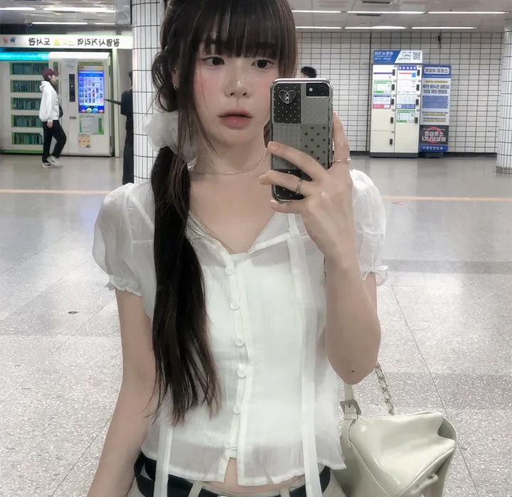 있음 선적 얇고 가벼운 시스루 끈 작은 셔츠 셔츠