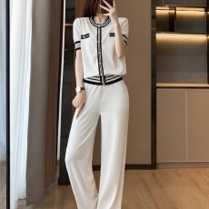批发2026<b class='q'>春</b>夏新款高级感冰丝洋气减领小香风上衣女职业针织阔腿裤套装