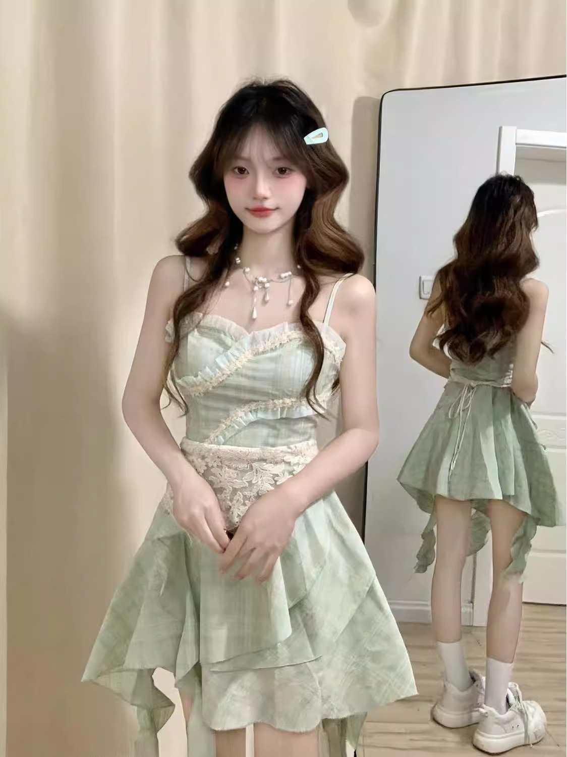 2026 봄 새로운 소녀 바람 달콤함 녹색 민소매 슬립 드레스 학생 허리 수축 슬림해 보이는 불규칙 중간 길이 스커트