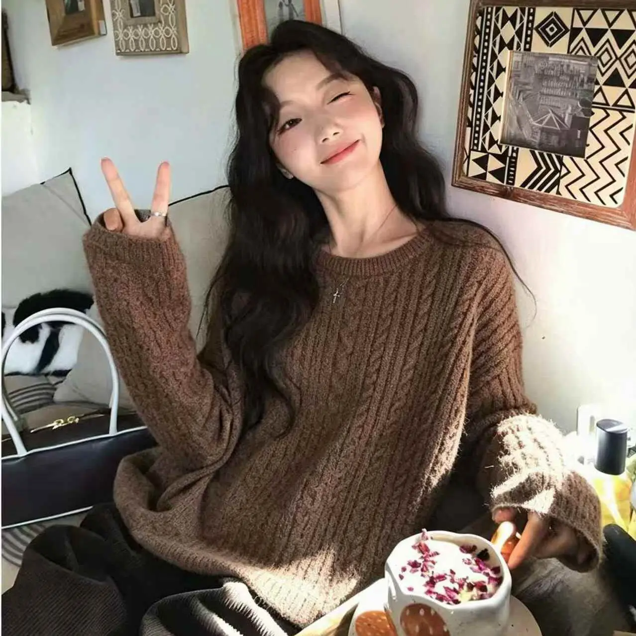 꽈배기 니트 루즈핏 상의 상세 이미지 4