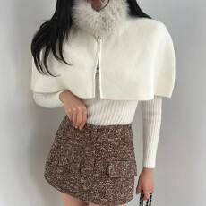 批发高级感气质针织打底斗篷开衫套装<b class='q'>冬</b>毛毛领围脖加厚毛衣三件套