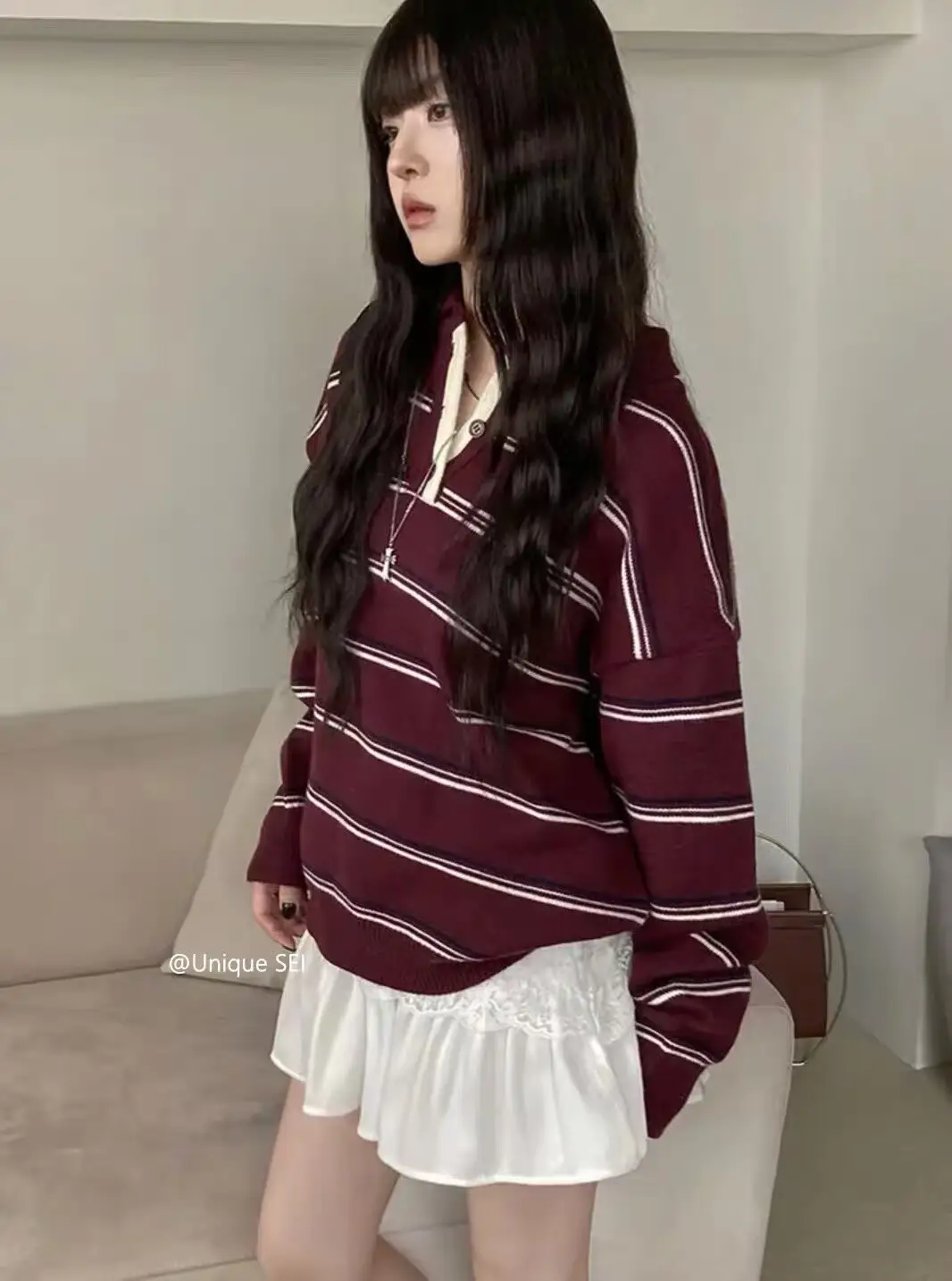 레트로 한국인기 배색 스트라이프 폴드 칼라 긴소매 니트 상세 이미지 4