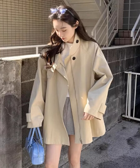 가을 새로운 레트로 영국식 바람 스탠드 칼라 디자인 센스 작은 대중 루즈핏 긴팔 바람막이 여성 코트