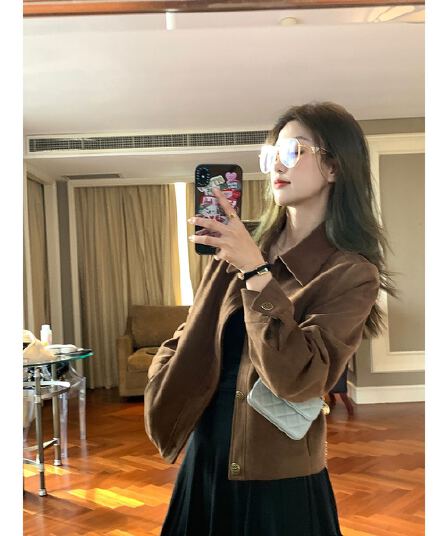 아름다움 라드. 스웨이드 원단 재킷 여성 짧은 2026 봄 가을 새로운 레트로 루즈핏 작은 키 얇은 스타일 재킷 맨위