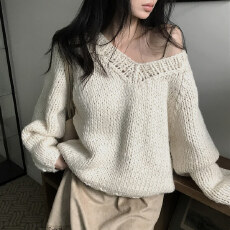 批发26s冬新韩国 小众性感深<b class='q'>V领</b>羊毛材质甜美针织衫