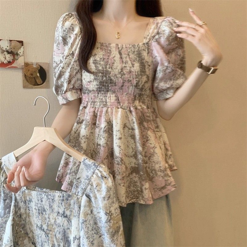 MY10823# 原版做工方领复不规则碎花遮肚子短袖衫女夏季设计感泡泡袖上衣女裝貨源服裝批發