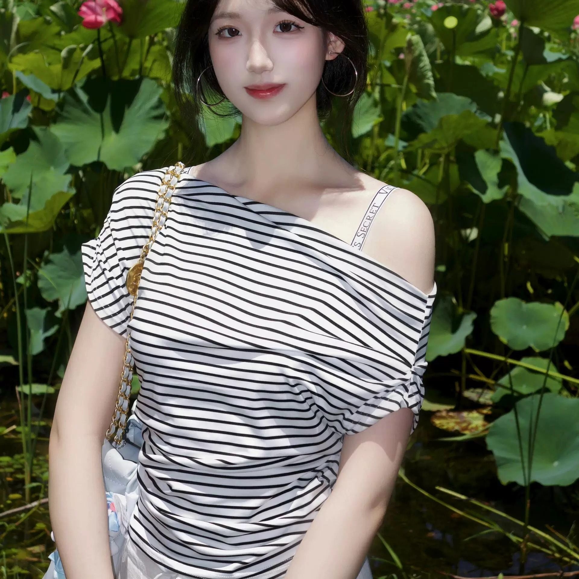 FA33787# 色织条面料一字肩短袖T恤女夏季新款辣妹显瘦体恤上衣 服裝批發女裝批發服飾貨源