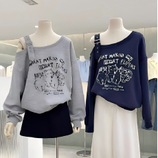 批发秋装2025年新款爆款一字肩斜肩<b class='q'>套头卫衣</b><b class='q'>女</b>宽松慵懒风露肩长袖上衣