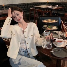 批发小香风短<b class='q'>外套</b>女装春秋<b class='q'>新款</b>韩系高级感名媛气质chic长袖上衣女装