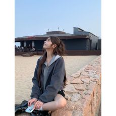 批发复古卡其色短款棒球服外套女秋季<b class='q'>新款</b>小个子宽松气质<b class='q'>夹克</b>长袖上衣