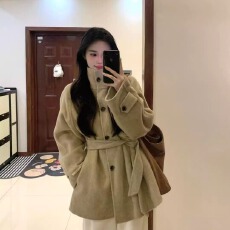 批发卡其色呢子大衣女秋冬2025新款毛呢外套高级感小个子短款韩系气质