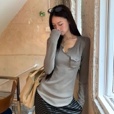 批发人棉磨毛设计感灰色修身口袋长袖T恤女秋冬新款韩系小众