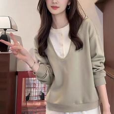 批发假两件<b class='q'>卫衣</b>女士初冬季外穿外套冬款宽松慵懒风美式配阔腿裤的上衣