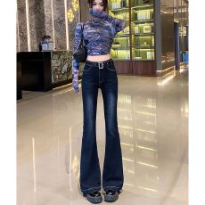 批发辣妹中性潮流<b class='q'>韩版</b>微喇牛仔<b class='q'>裤</b>女春秋<b class='q'>装</b>配带腰带设计感喇叭牛仔<b class='q'>裤</b>潮