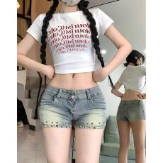 批发慵懒风潮流韩版牛仔裤女春<b class='q'>夏</b>新款设计感A字紧身显瘦包臀牛仔热裤