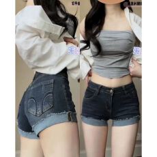 批发性感个性爆款直筒短裤热裤牛仔裤女春<b class='q'>夏</b>季设计感卷边牛仔短裤子潮