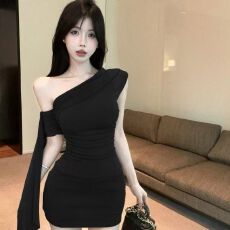 批发2026夏季新款时尚 洋气显瘦一字肩斜肩飘带短袖<b class='q'>连衣裙</b>包臀短裙