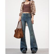 批发设计感休闲通勤铆钉微喇叭牛仔裤<b class='q'>女</b>春秋季新款显瘦时尚微喇牛仔裤