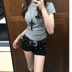 批发潮流中性原宿风通勤柳丁低腰牛仔短裤女春夏季新款显瘦包臀热裤子