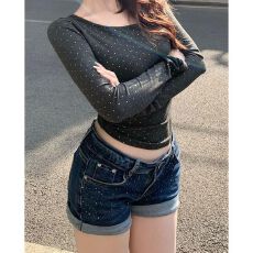 批发休闲烫钻低腰卷边牛仔短裤女新款春夏季美式辣妹紧身包臀牛仔热裤