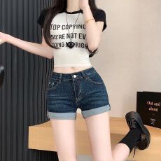 批发辣妹翻边烫钻低腰卷边<b class='q'>牛仔</b><b class='q'>短裤</b>女新款春夏季美式休闲包臀<b class='q'>牛仔</b>热裤