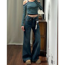 原宿风ins潮烫钻微喇牛仔裤女春秋款高腰显瘦个性微弹喇叭牛仔裤