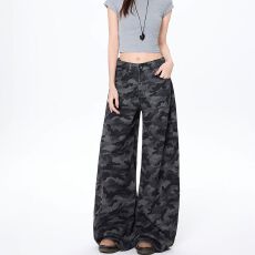 批发休闲简约原宿风<b class='q'>个性</b>迷彩工装阔腿牛仔裤女垂感<b class='q'>时尚</b>ins拖地牛仔裤