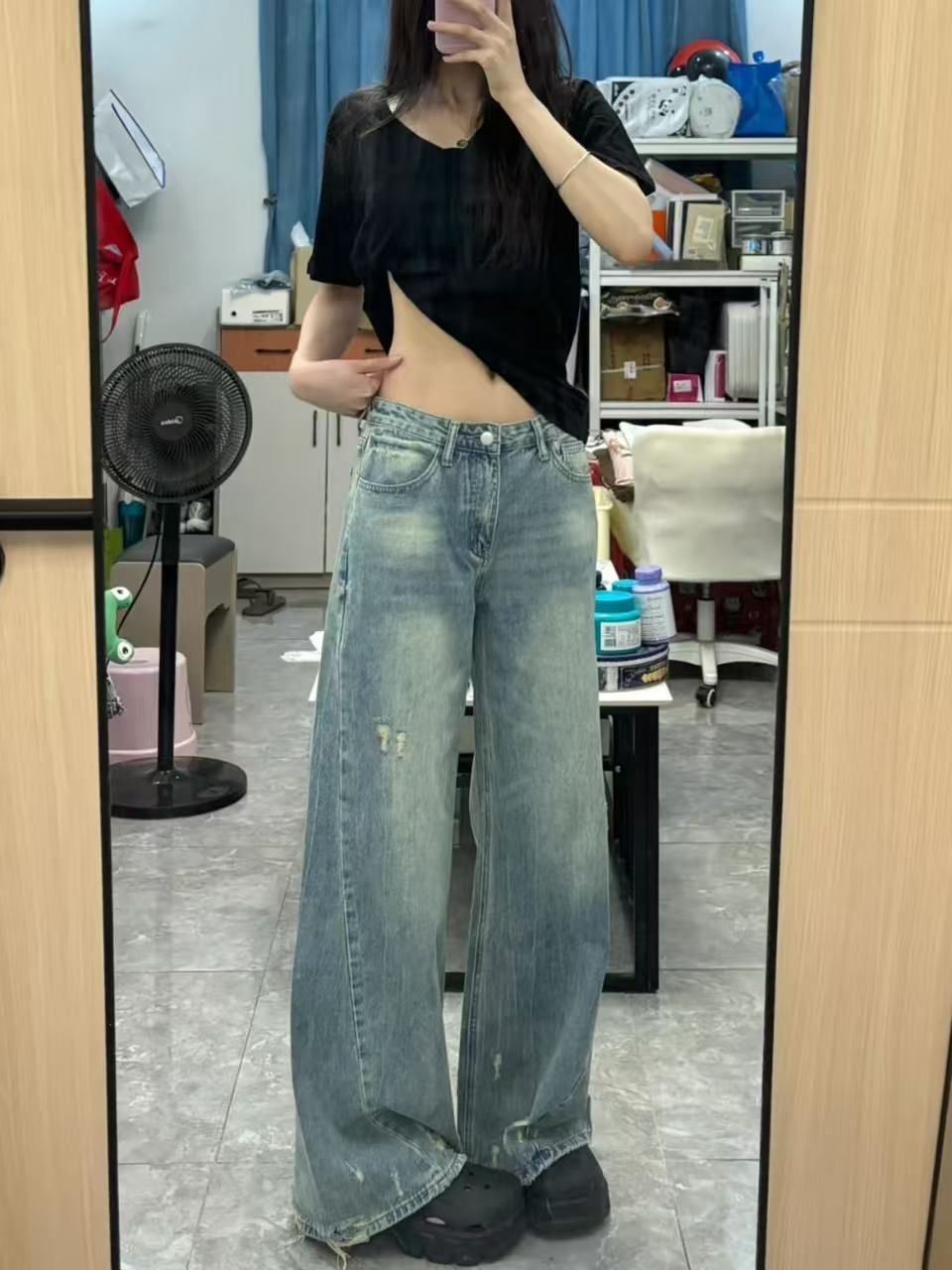 레트로 찢어진 부분 모통이 칼 워크웨어 청바지 여성 2026 가을 하이웨이스트 나팔 루즈핏 넓은 다리 낫 벽오동 바지