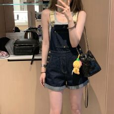 批发通勤中性简约牛仔背带短裤女夏季宽松显瘦甜酷减龄百搭直筒连体裤