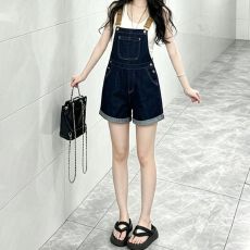 批发通勤个性ins牛仔背带<b class='q'>短裤</b>女春夏季新款宽松显瘦百搭直筒<b class='q'>连体</b><b class='q'>裤</b>潮