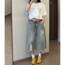批发设计感韩版简约牛仔七分裤<b class='q'>女</b>春夏季新款百搭宽松七分<b class='q'>直筒</b><b class='q'>牛仔裤</b>潮