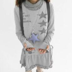 批发<b class='q'>大码</b>日系轻亚灰色抽褶星星印花连衣裙长袖圆领叠穿百搭抽绳短裙女