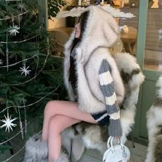 批发2025新款仿狐狸毛环保皮草<b class='q'>马甲女</b>冬季连帽气质背心显瘦毛毛外套