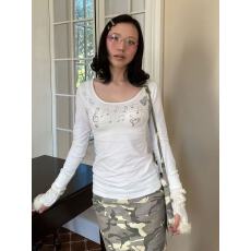 批发轻亚比<b class='q'>街头</b>风小众别致y2k音符印花设计款正肩圆领上衣女秋冬新款