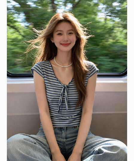 한 부서 파란색 스트라이프 V넥 Feifei 소매 반팔 티셔츠 여성 여름 작은 키 튀김 거리 고유 한 아름다운 쇼트 스타일 맨위