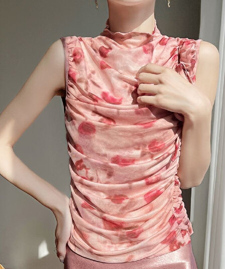 여름 품격 우아함 다용도 망사 반하이넥 가져 가라. Pleat 민소매 작은 셔츠