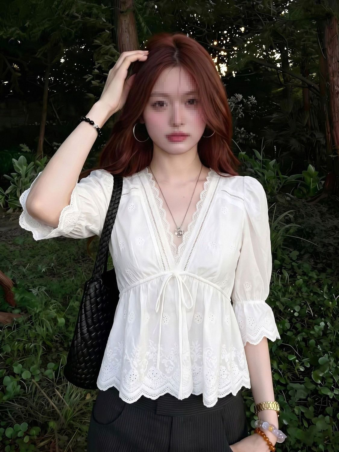미니멀리즘 자수 레이스 나팔 소매 허리 수축 스트랩 V넥 풀오버 슬림해 보이는 중간 소매 셔츠 작은 셔츠 여성 26 여름
