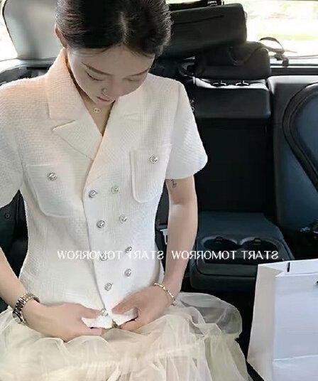 한국 스타일 다용도 몸매 가꾸기 캐주얼 패션 트렌드 미니멀리즘 작은 샤넬 스타일 재킷